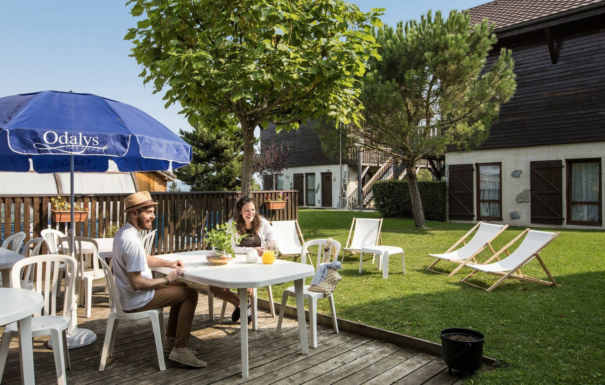 Residence Odalys Les Chalets D'Evian エクステリア 写真