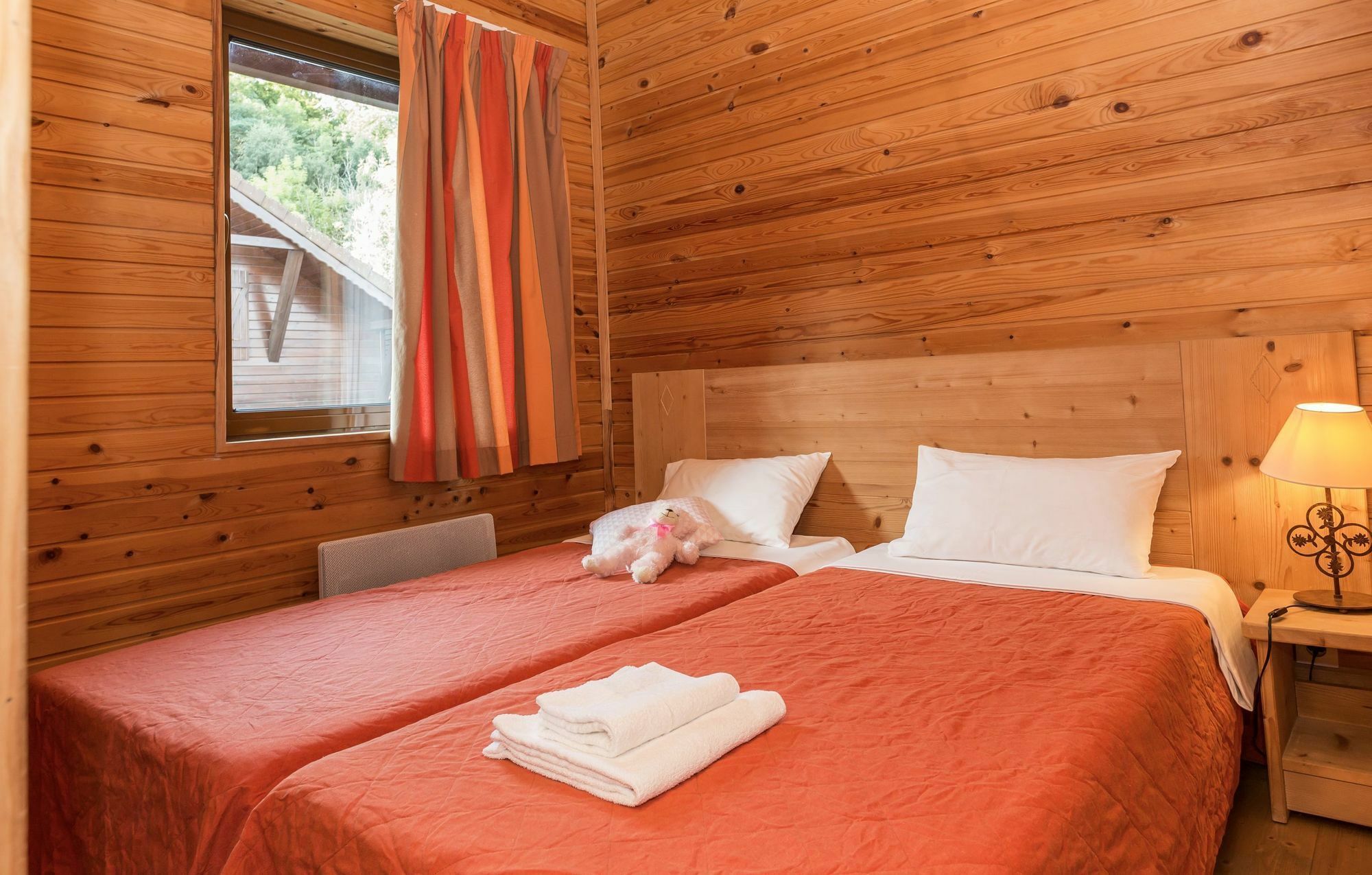 Residence Odalys Les Chalets D'Evian エクステリア 写真